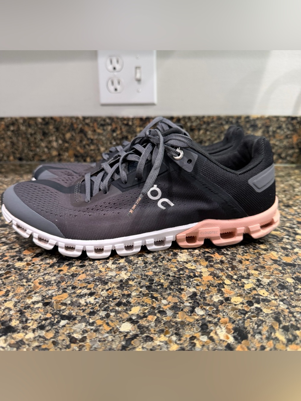 On Running Cloudtech Women's Gray and Pink Running Shoes 7.5